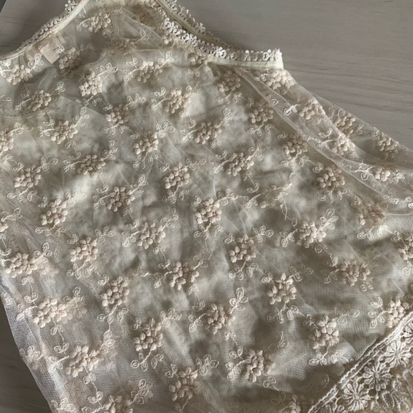 Women’s Freeway Lace Button-Front Tank Top - Picture 6 of 7